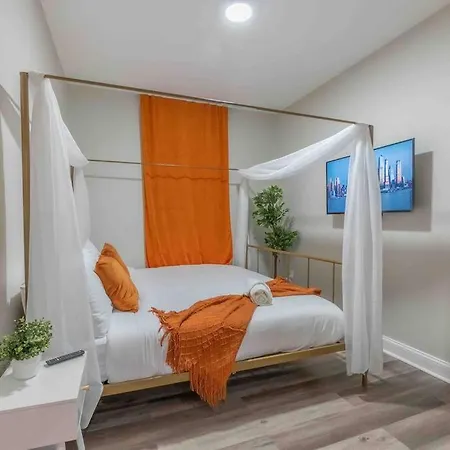 Ferienwohnung Pumpkin Premise By Airport, 5 Beds, Sleeps 8, Book 7 Days, Get 20 Percent Off Newark Exterior foto